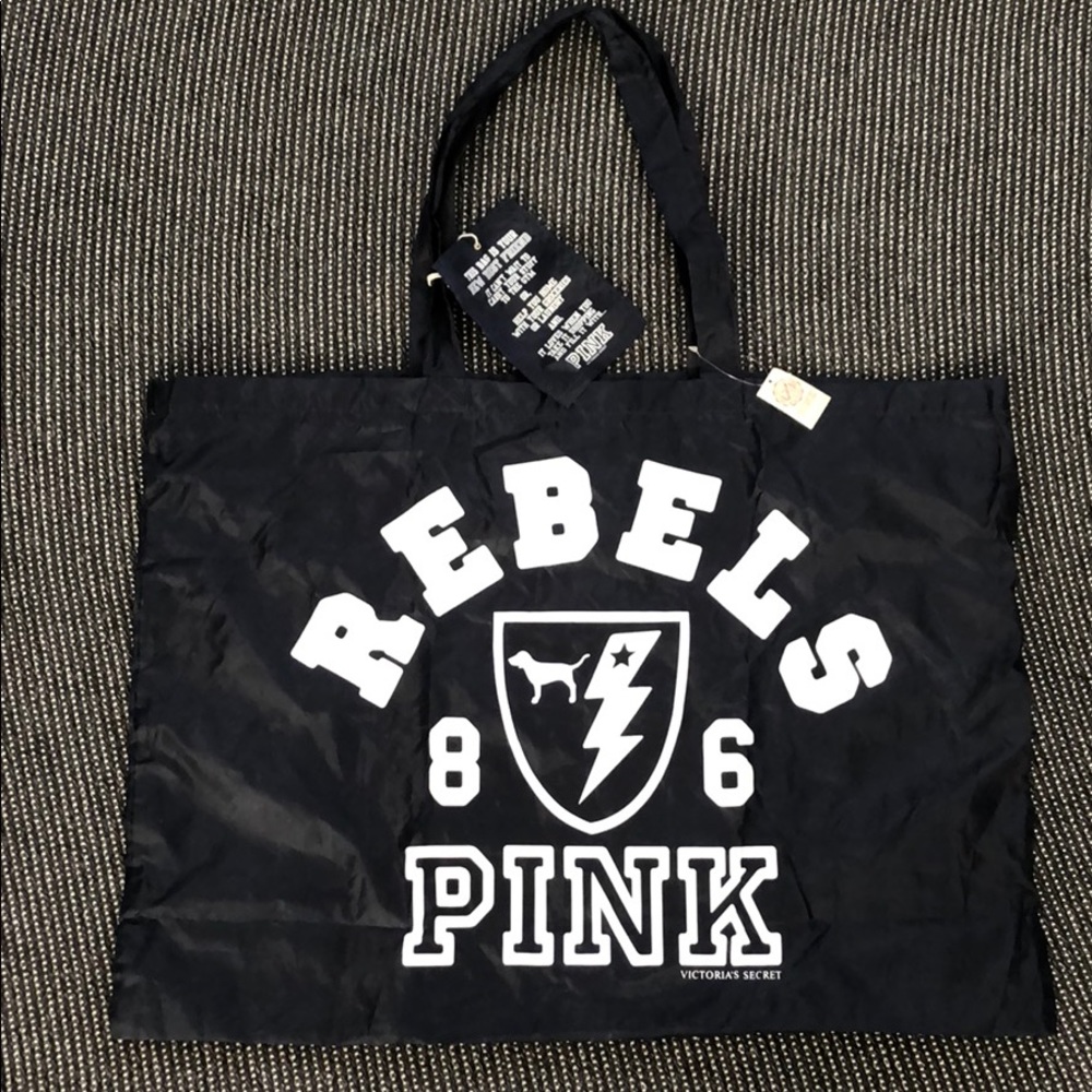 Victoria’s Secret PINK Bag in Navy